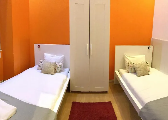 T2 In Typical In Sapadores شقة Lisboa